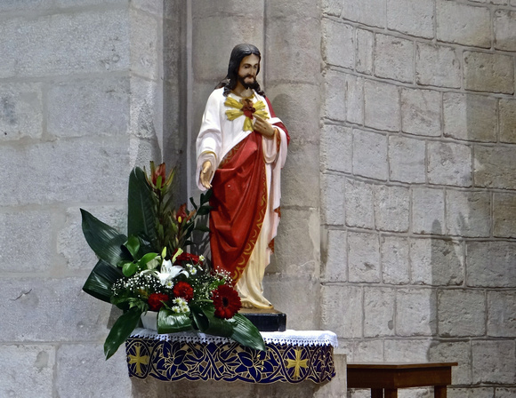 Statue Cana Church Israel